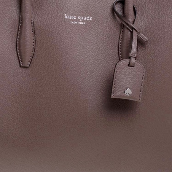 Sold - Picture 3 of 6